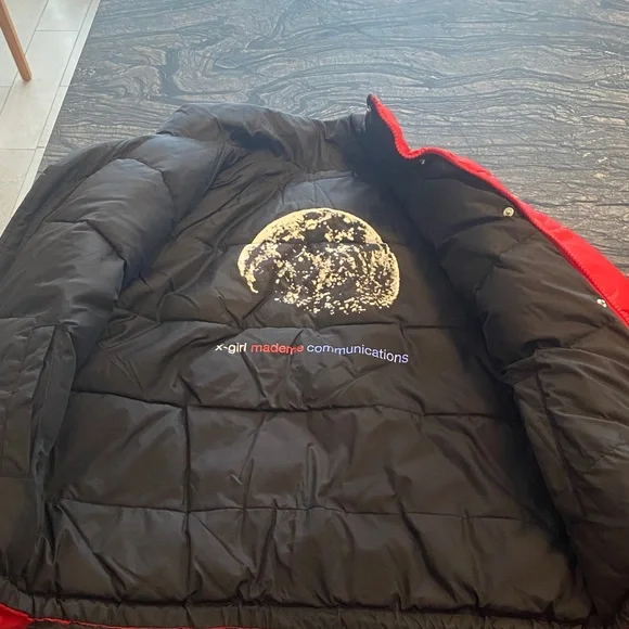 Red Puffer Jacket Reversible - Picture 2 of 3